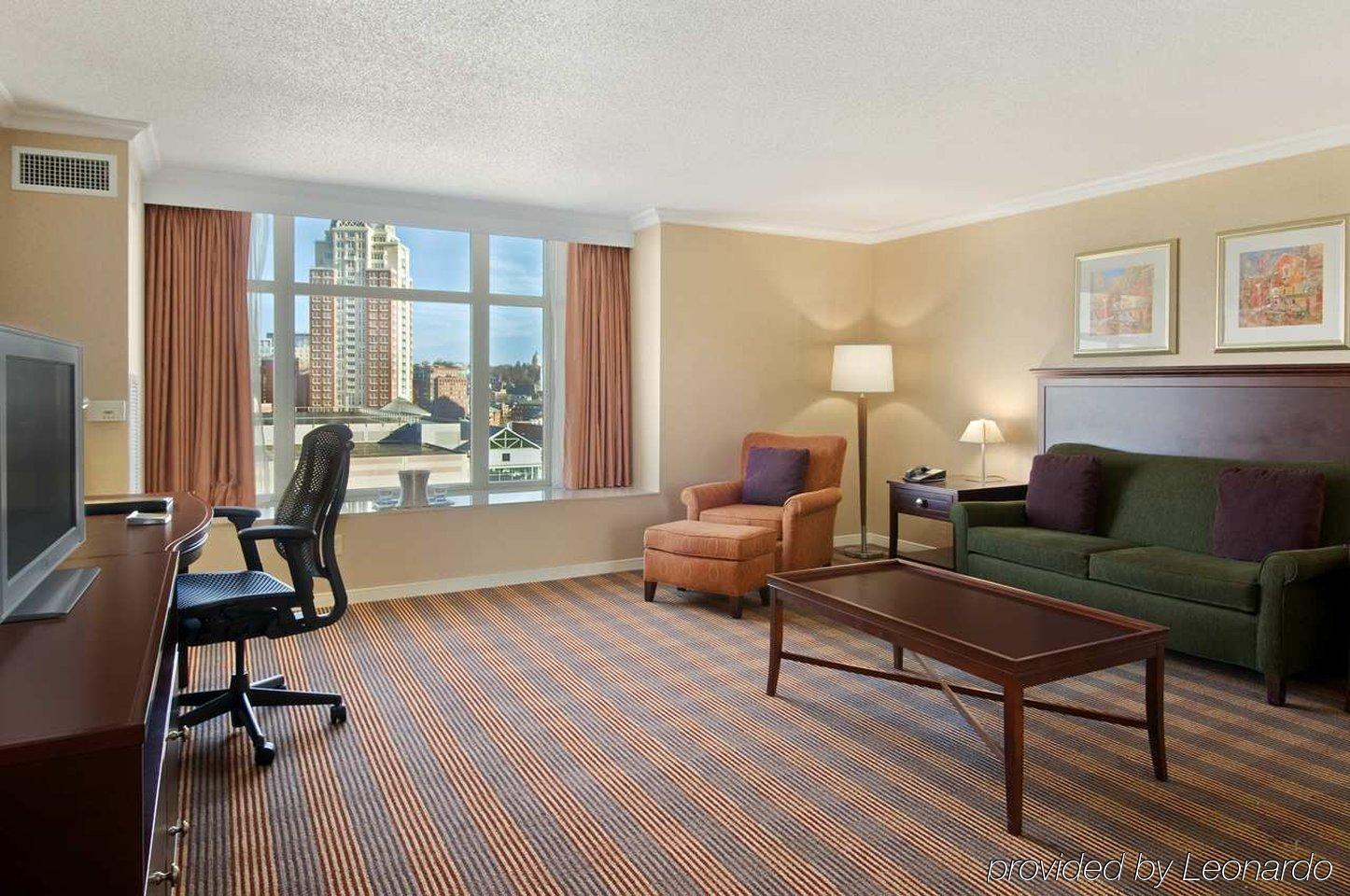 Hilton Providence Hotel Room photo